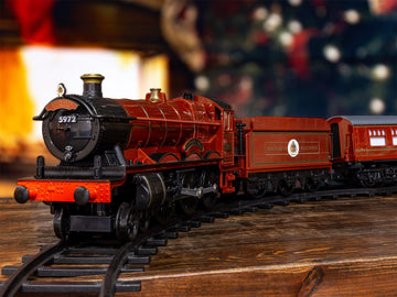 Lionel Hogwarts Express Battery-Operated Toy Train Set with Locomotive, Cars, Track & Remote - Authentic Sounds & Lights for Kids 4+