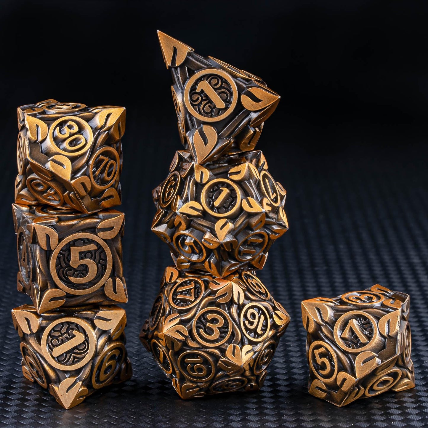 KERWELLSI 7Pcs Nature Vines Leaf Metal DND Dice Set D&D with Gift Box, Ancient Gold Polyhedral Handmade Dungeons and Dragons Dic