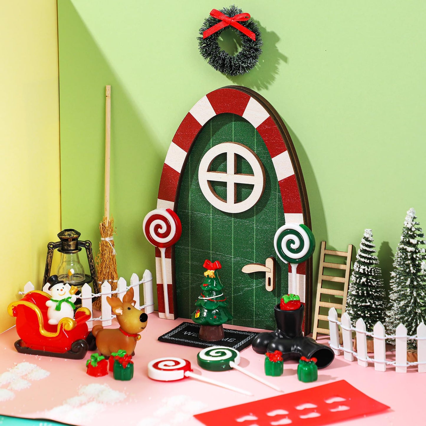 Gerrii 25 Pcs Green Christmas Elf Fairy Doors Decorations Miniature Enchanted Fairy Door Kit Tiny Elf Christmas Decor Accessorie