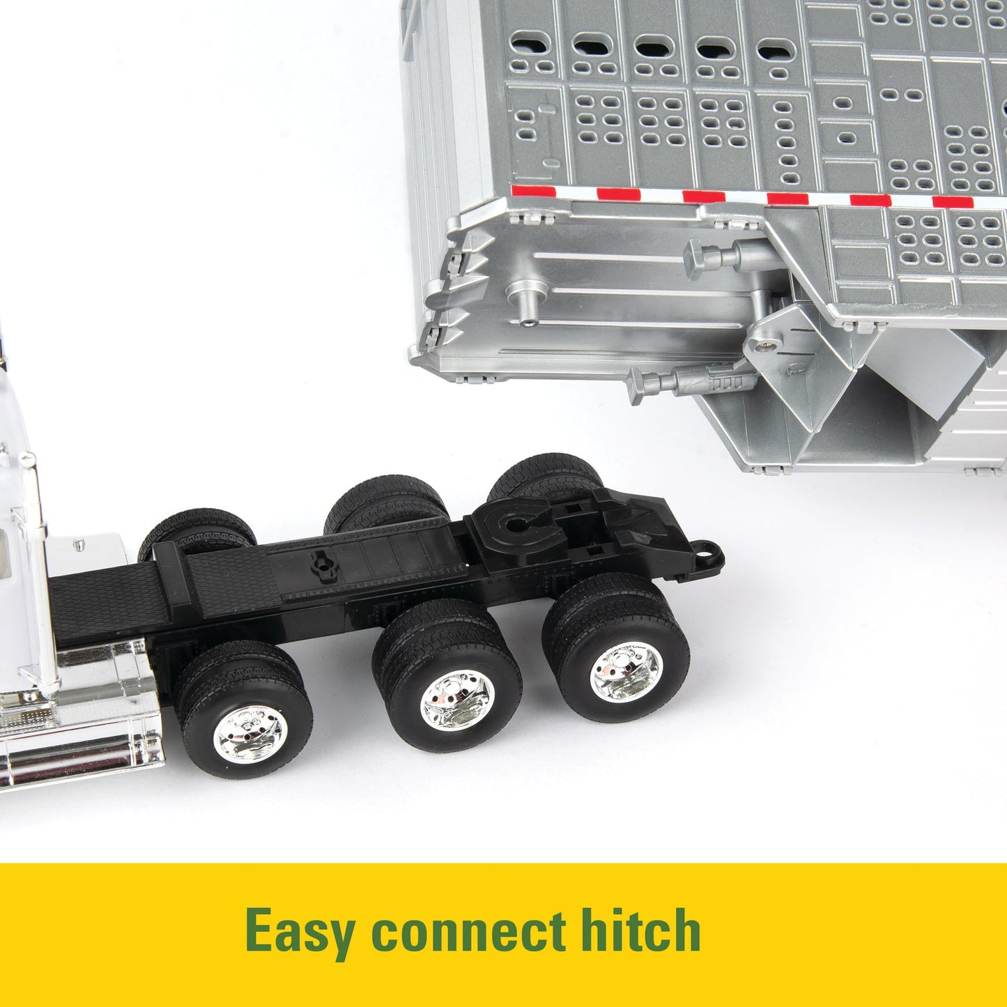 Ertl 1/32 Freightliner 122Sd Semi With Livestock Trailer & Cattle 47362