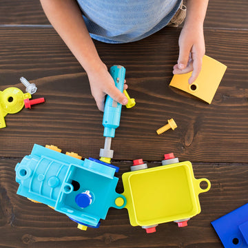 Educational Insights Design & Drill All Aboard Train - Skill Learning: STEM, Construction, Fine Motor, Creativity, Imagination -