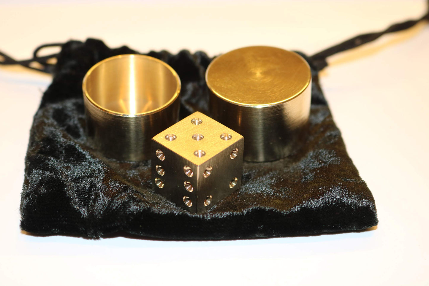 Telepathy Dice 2 - Mind Reading Magic Trick - Mental Magic Trick - Mind Control Die