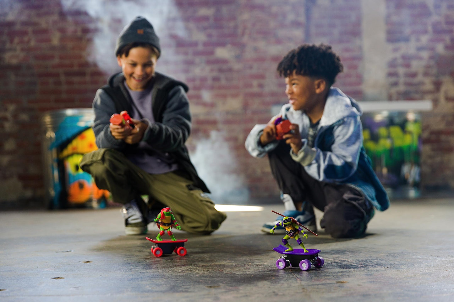 Teenage Mutant Ninja Turtles Raphael Half Pipe RC Vehicle Movie Edition Ages 5+ - Skate + Performs Tricks - 2.4GHz RC Controller