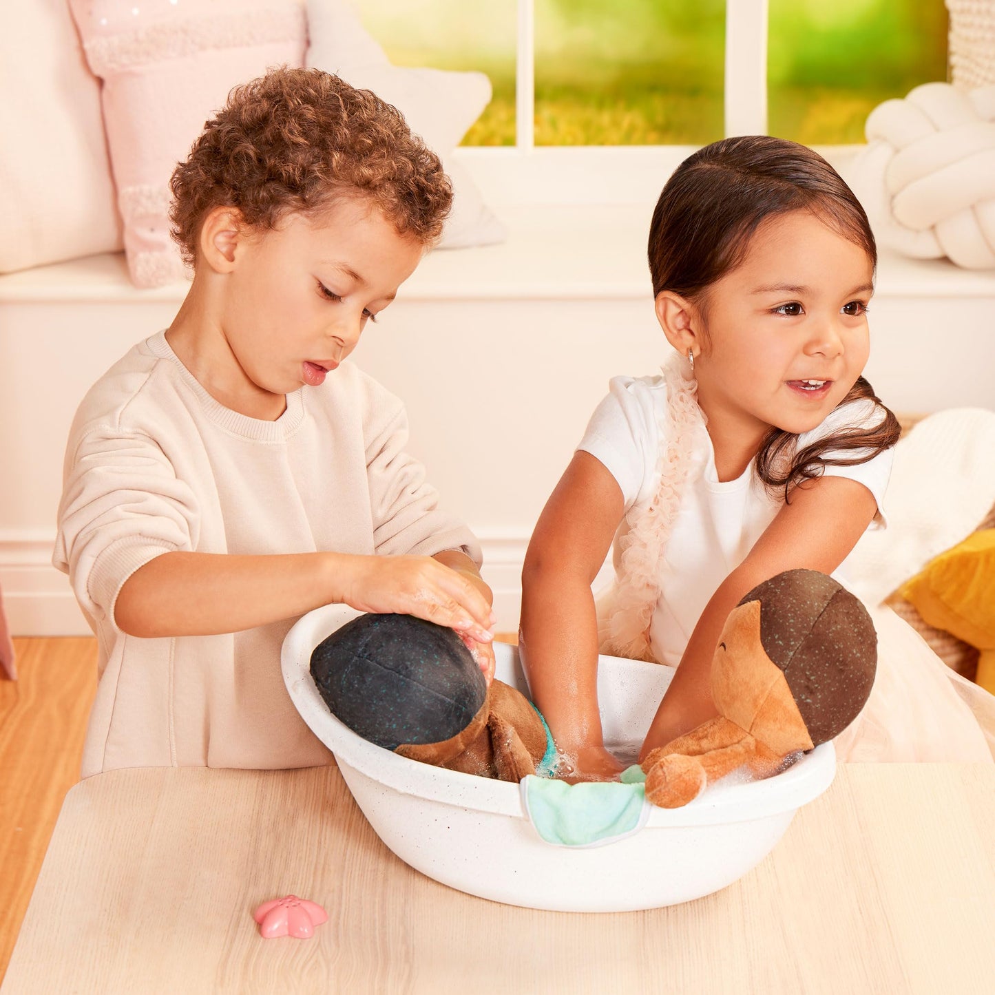 LullaBaby - Bath Set - Tub Toys - Baby Doll Accessories - Real Water Play - Kids Ages 2 Years Old & Up - Baby Doll Bathtub