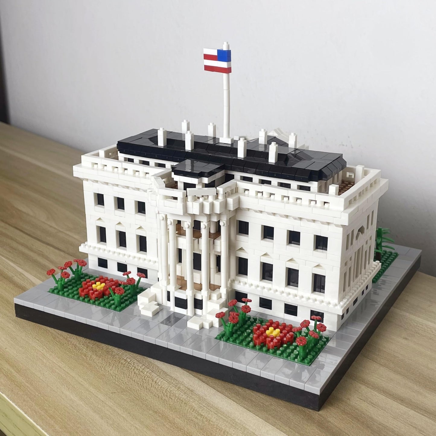 alltogetho Micro Mini Building Blocks - White House Replica, Educational Fun Toy, Medium Size, Plastic Material
