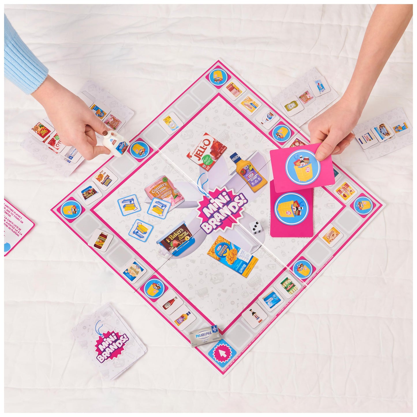 Spin Master Mini Brands Mini Market Dash Food Game for Kids 5+, Cardboard Board Game, Model 6060494