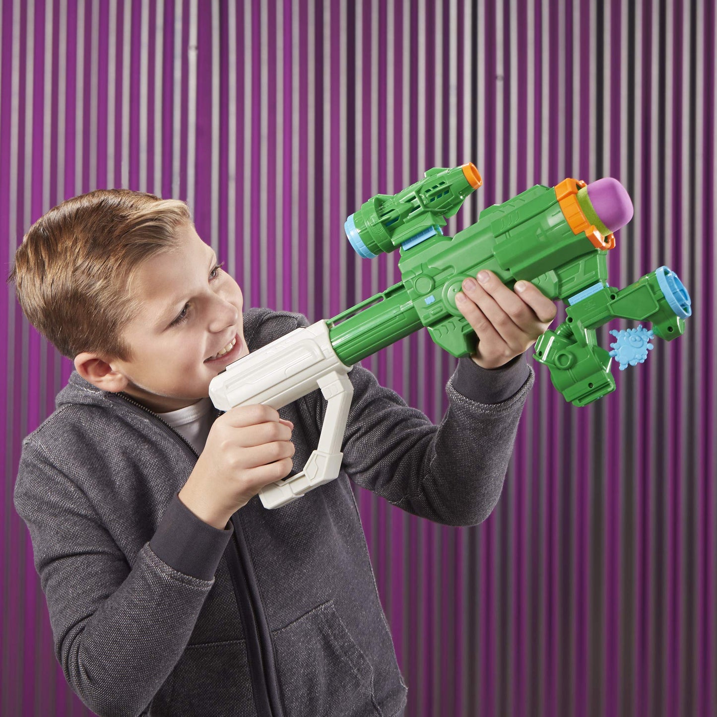 Nerf Avengers Marvel Endgame Hulk Assembler Gear - Green Foam and Plastic - Model E3312