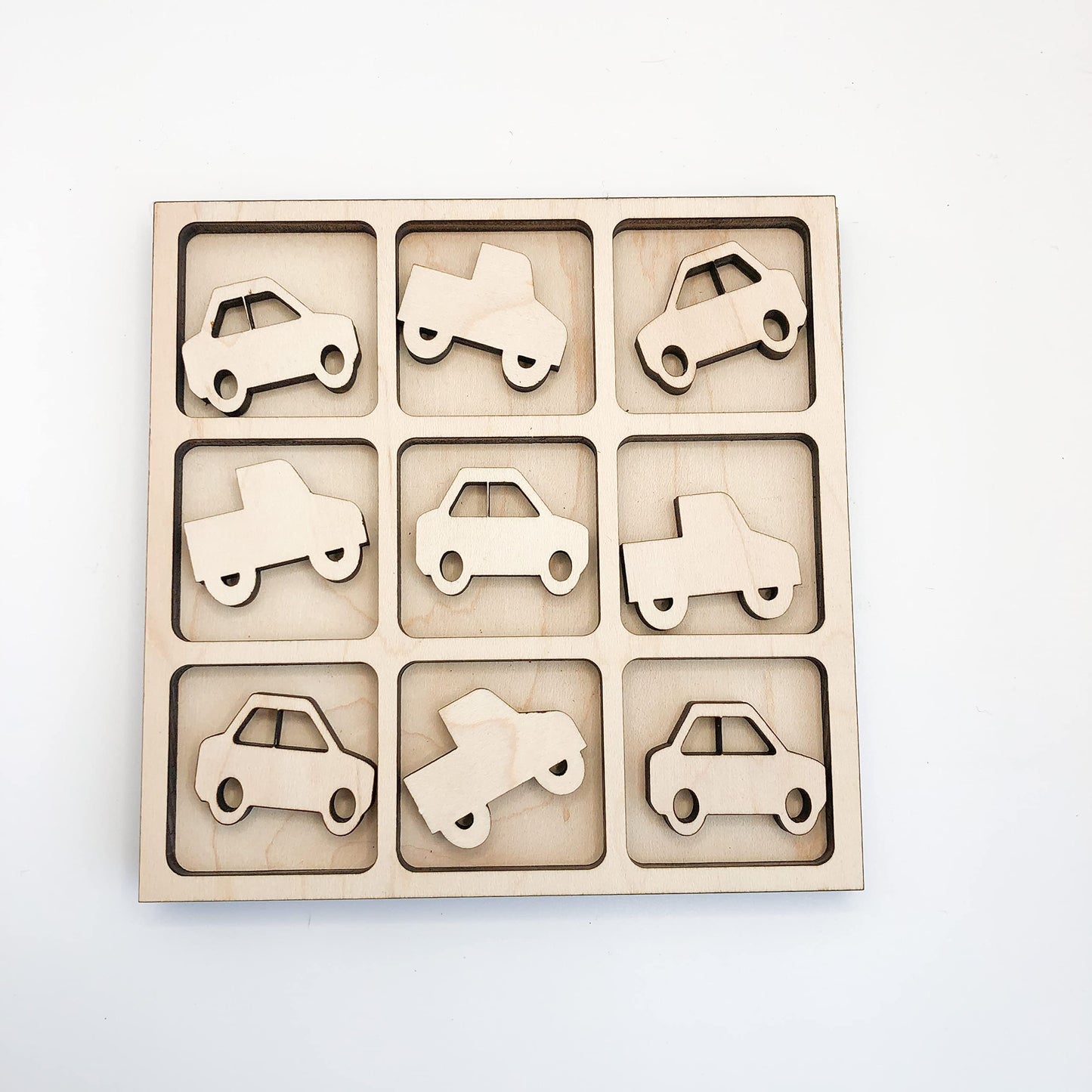 Vroom Themed Tic Tac Toe Board Game, 5X5 Inches Unfinished Wood Diy Painting Craft Kit For Kids With Wooden Cars & Trucks, Avtrb