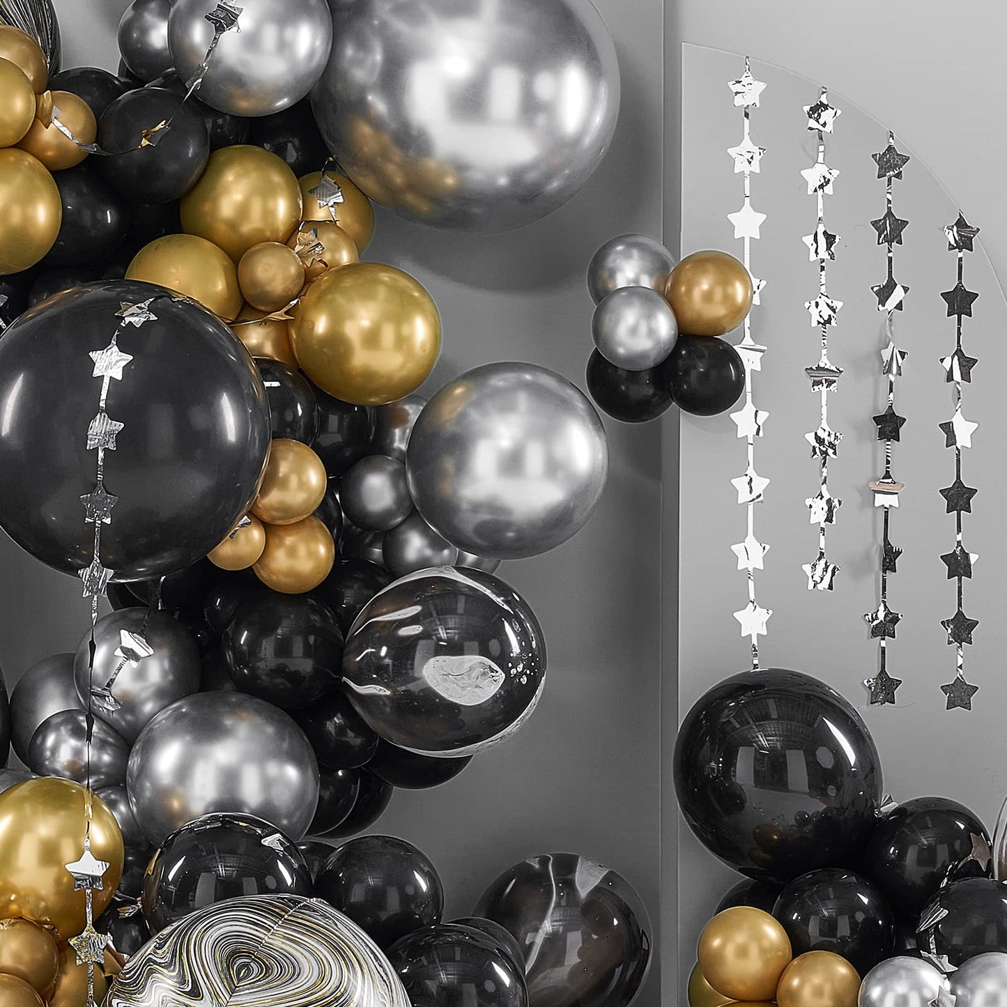 Partywoo 140 Pcs Black And Gold Balloon Arch Kit, Black And Gold Balloons Garland With 4D Marble Balloons, Chrome Metallic Silver Balloons, Star Garland For Birthday Decorations, Retirement Party