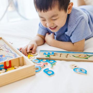 Melissa & Doug See & Spell Wooden Educational Toy With 8 Double-Sided Spelling Boards And 64 Letters - Preschool Learning Activities, See & Spell Learning Toys For Kids Ages 4+