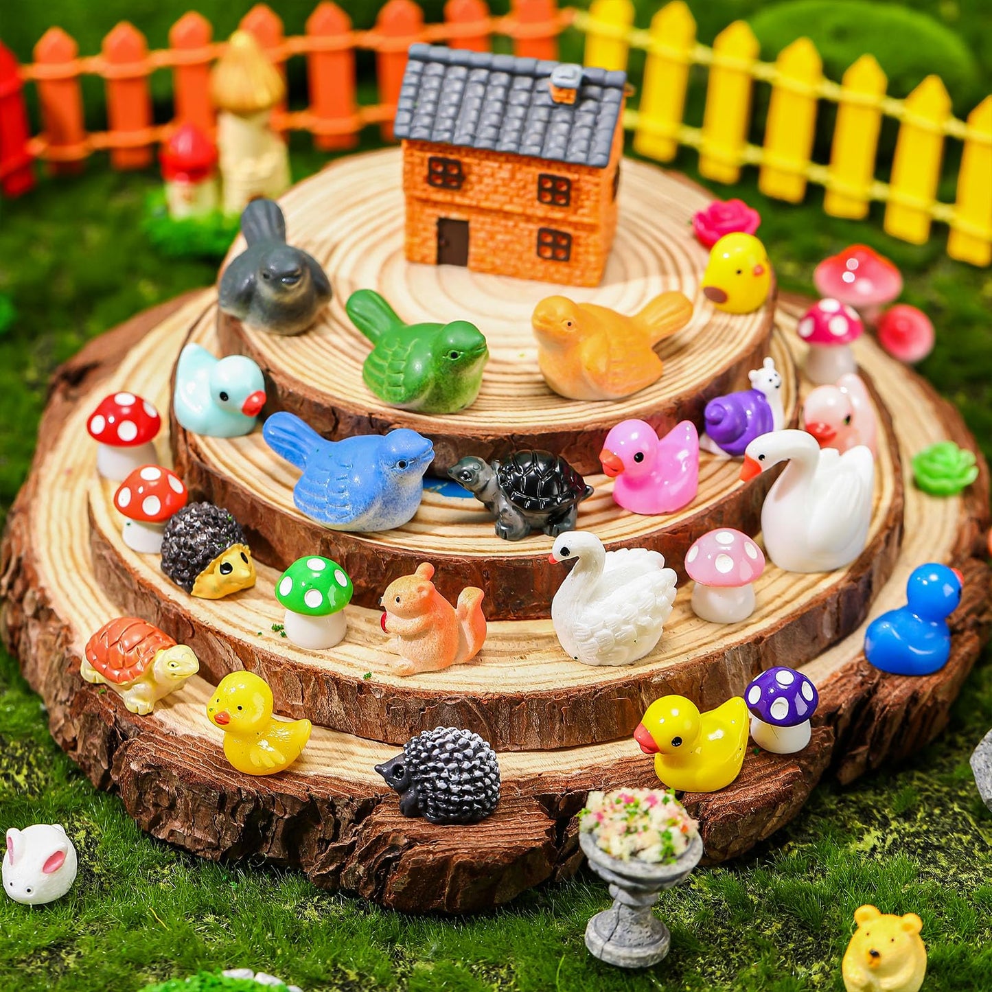 Barydat 400 Pcs Mini Resin Garden Figures for Pranks Hide Crafts Tiny Resin Animals Accessories for Miniature Garden Landscape D