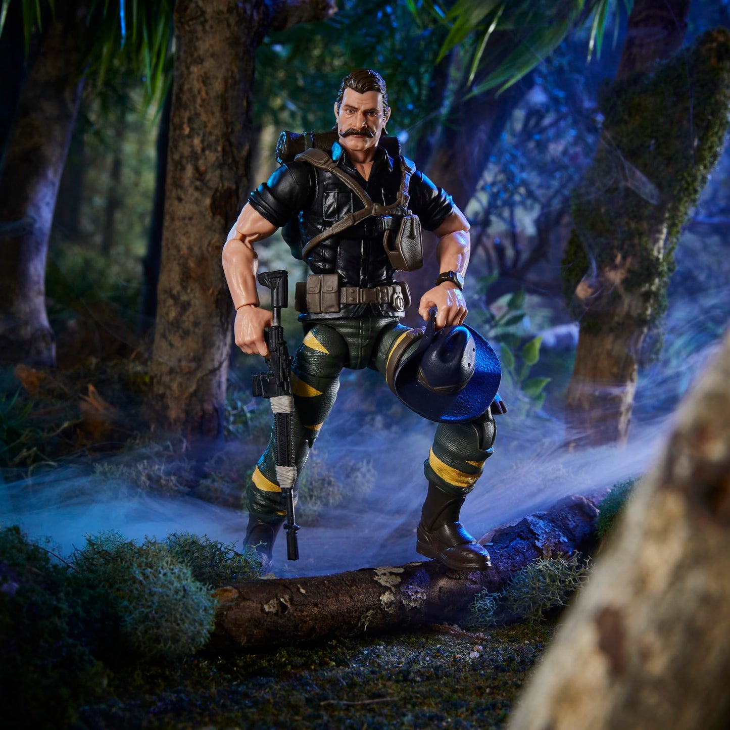 G.I. Joe Classified Series Figure  6 Figure with Accessories - Tiger Force Recondo - F4757 - Hasbro