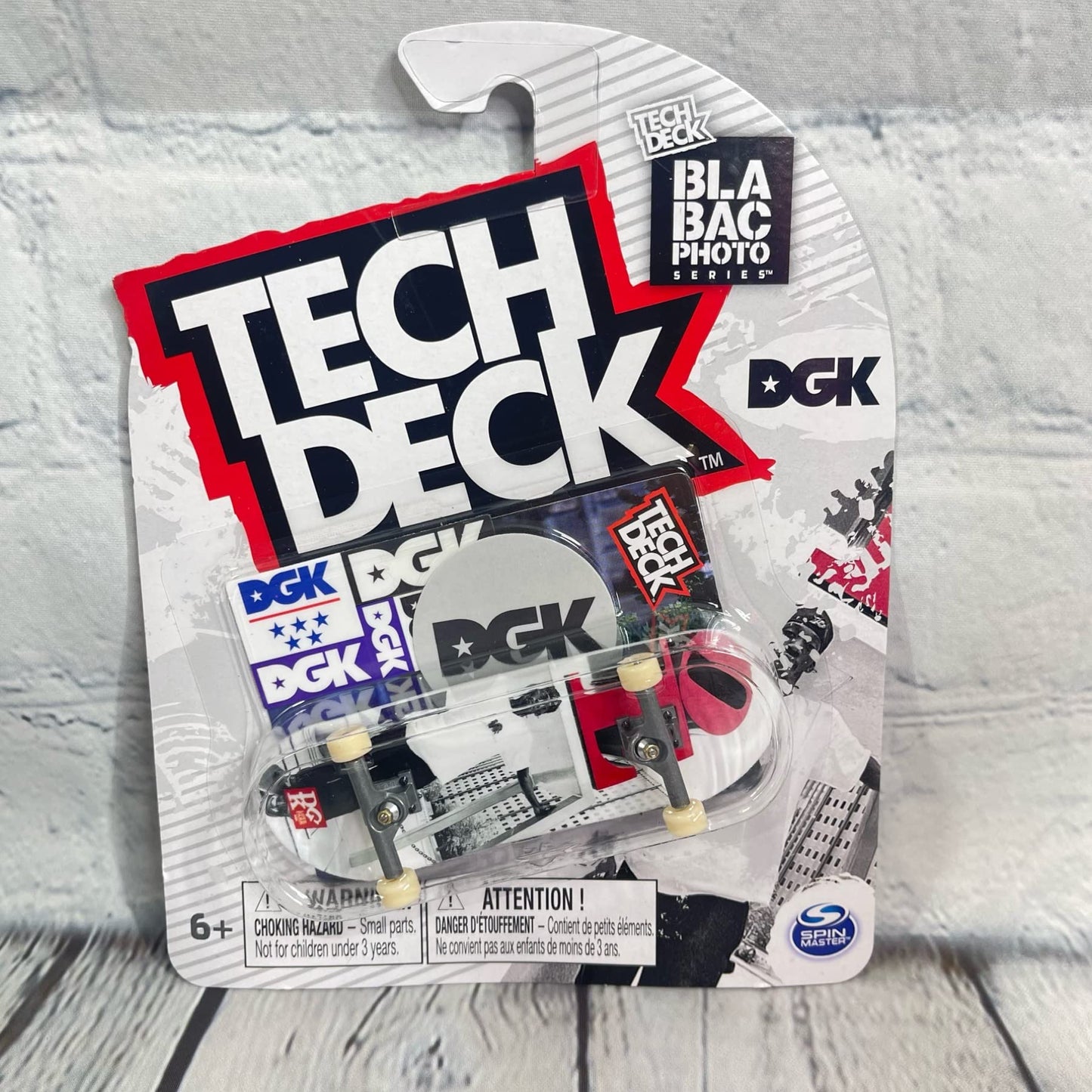 Tech Deck Rare Ultra Rare Series Skateboard Company 96Mm Single Fingerboard (Styles Vary)