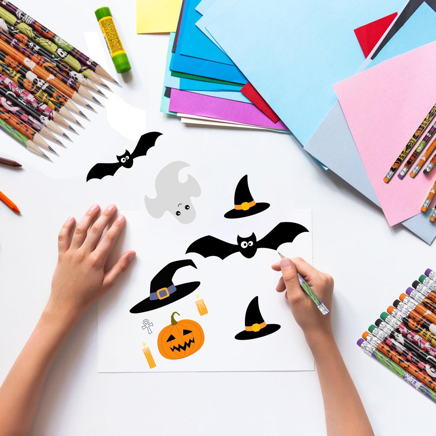 xutengy 72Pcs Halloween Pencils Stationery Party Favors Set, Halloween Themed Pencil Set Gifts Kit for Kids Halloween Party Supp