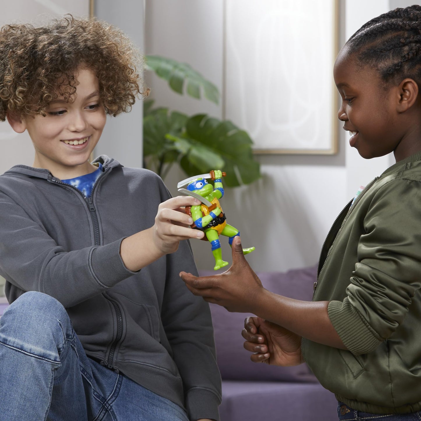 Bop It! Teenage Mutant Ninja Turtles Leonardo Edition Game for Kids Ages 8 and Up, Teenage Mutant Ninja Turtles Toys, for 1 or M