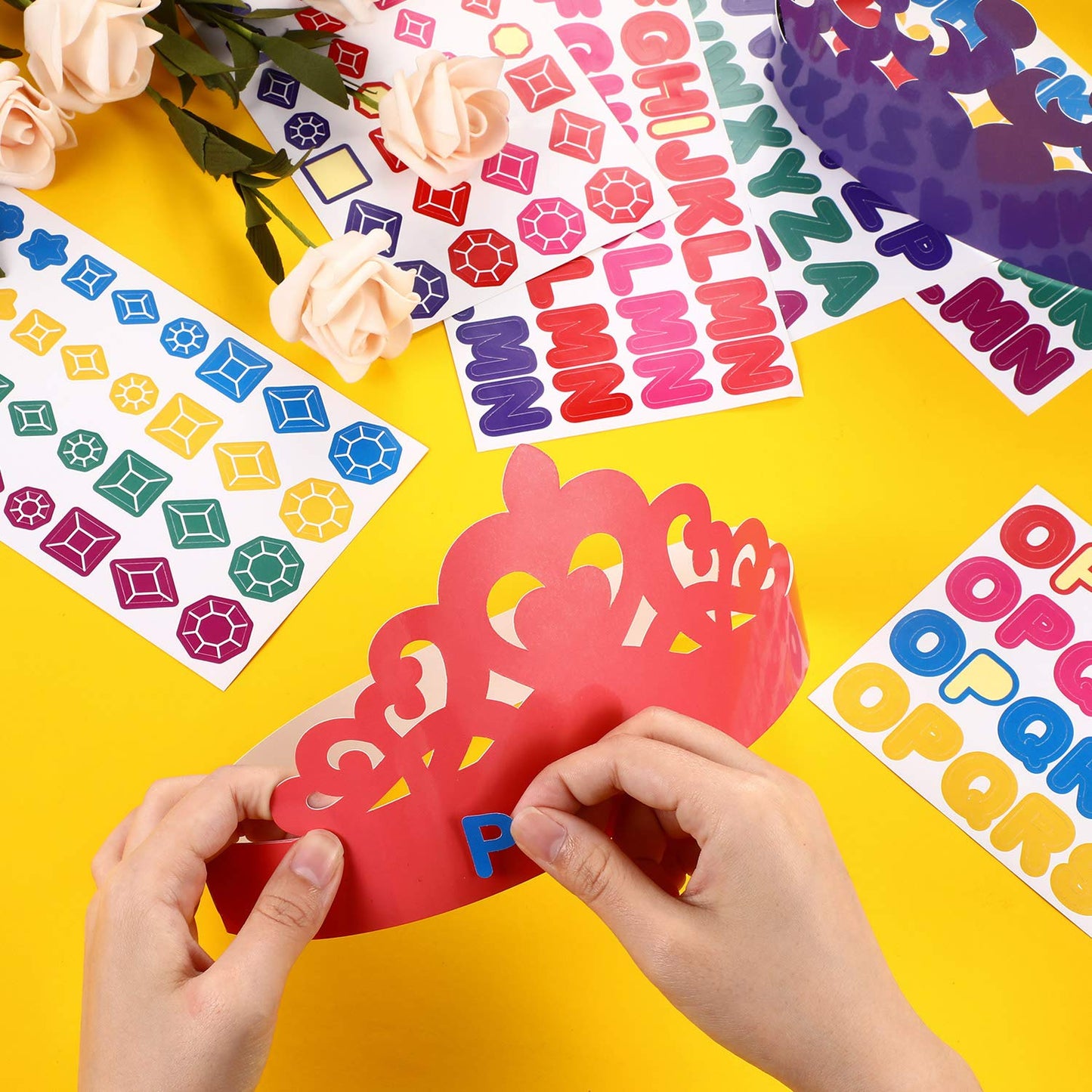 Outus 24 Pieces Princess Prince Crown Tiara Craft Kits DIY Name Paper Party Crown Hats Birthday Party Decoration Favor Supplies