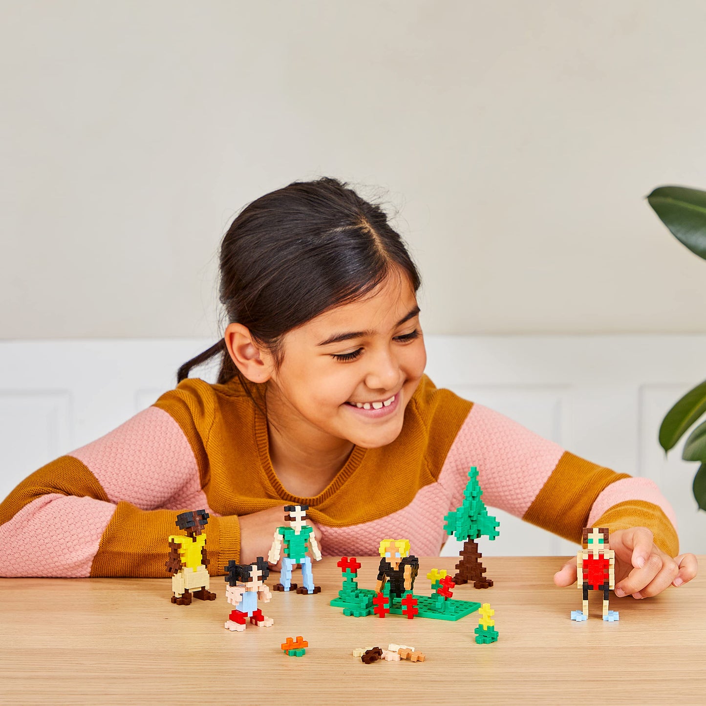 PLUS PLUS Learn to Build Set, Interlocking Mini Building Blocks, 3D Puzzle Construction Stem Toy for Kids - People of The World,