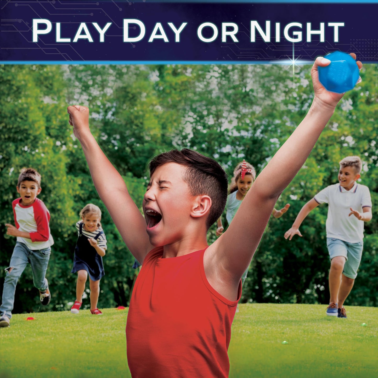 Starlux Games Glow in The Dark Capture The Flag Starter Set, Medium, Multicolor, Ages 8+, Outdoor Fun for Kids 8-12