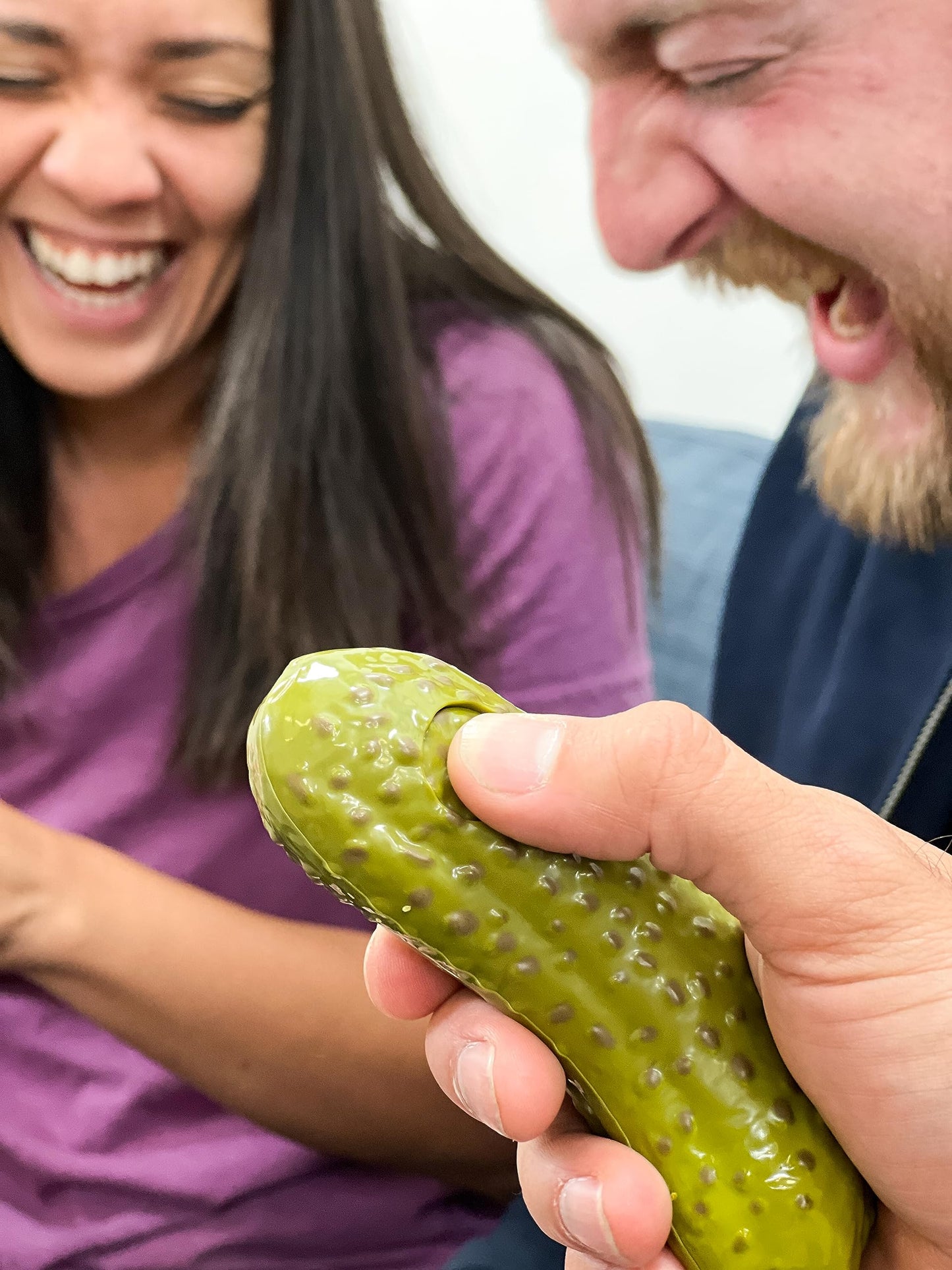 Dr Dingus Yodeling Pickle (1 Pickle) Sings Dill-Lightful Musical Yodel Song - Hilarous Laughs - Best Singing Novelty Gag Gift For Friends Family Coworkers Office Students Classroom