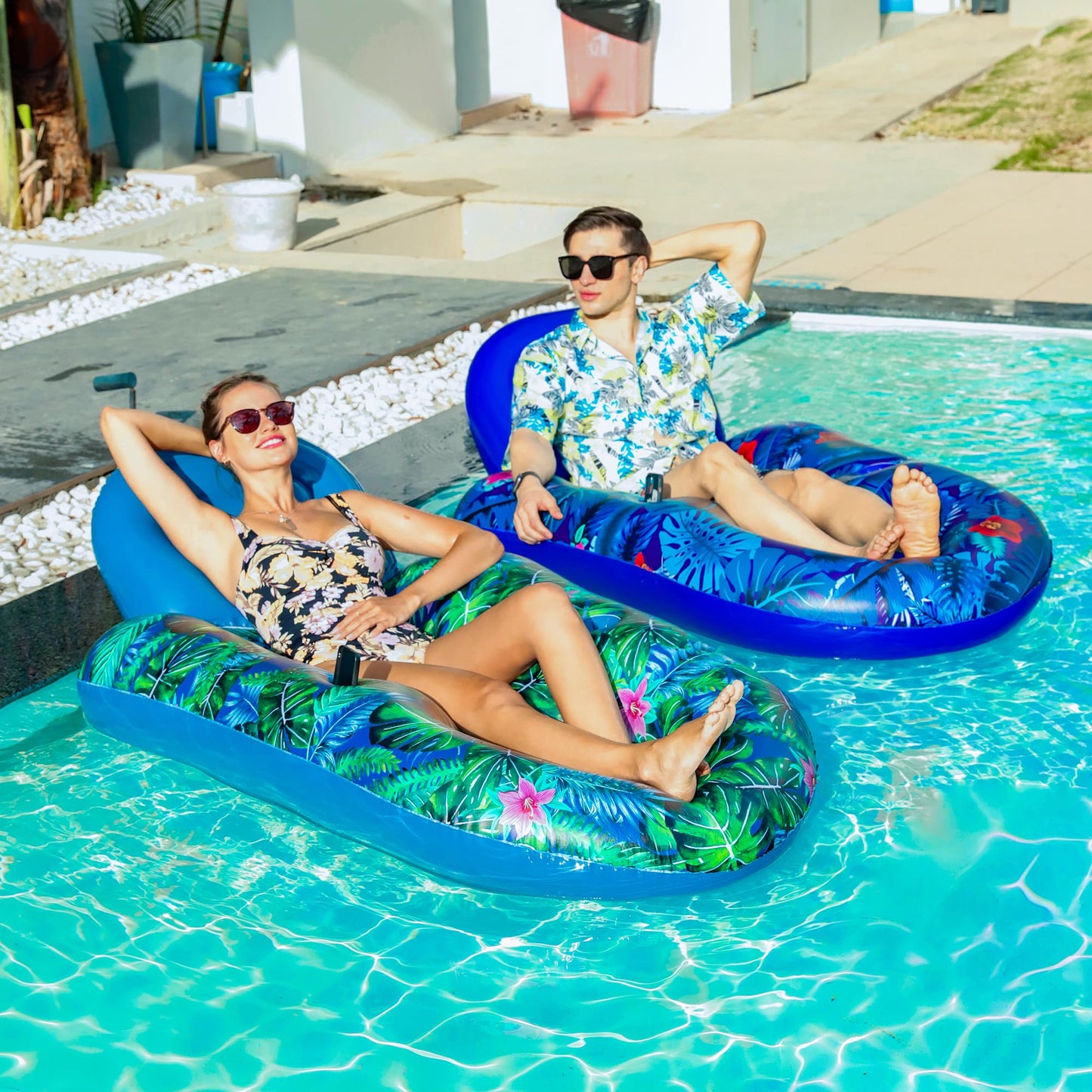 FindUWill Pool Floats Chairs mature-themed - 2 Pack 65'' x 42'' Large Pool Float Chairs  Inflatable Pool Lounger with Cup Phone Holder  Backrest  Footrest  Tanning Pool Lounge (Blue&Green)