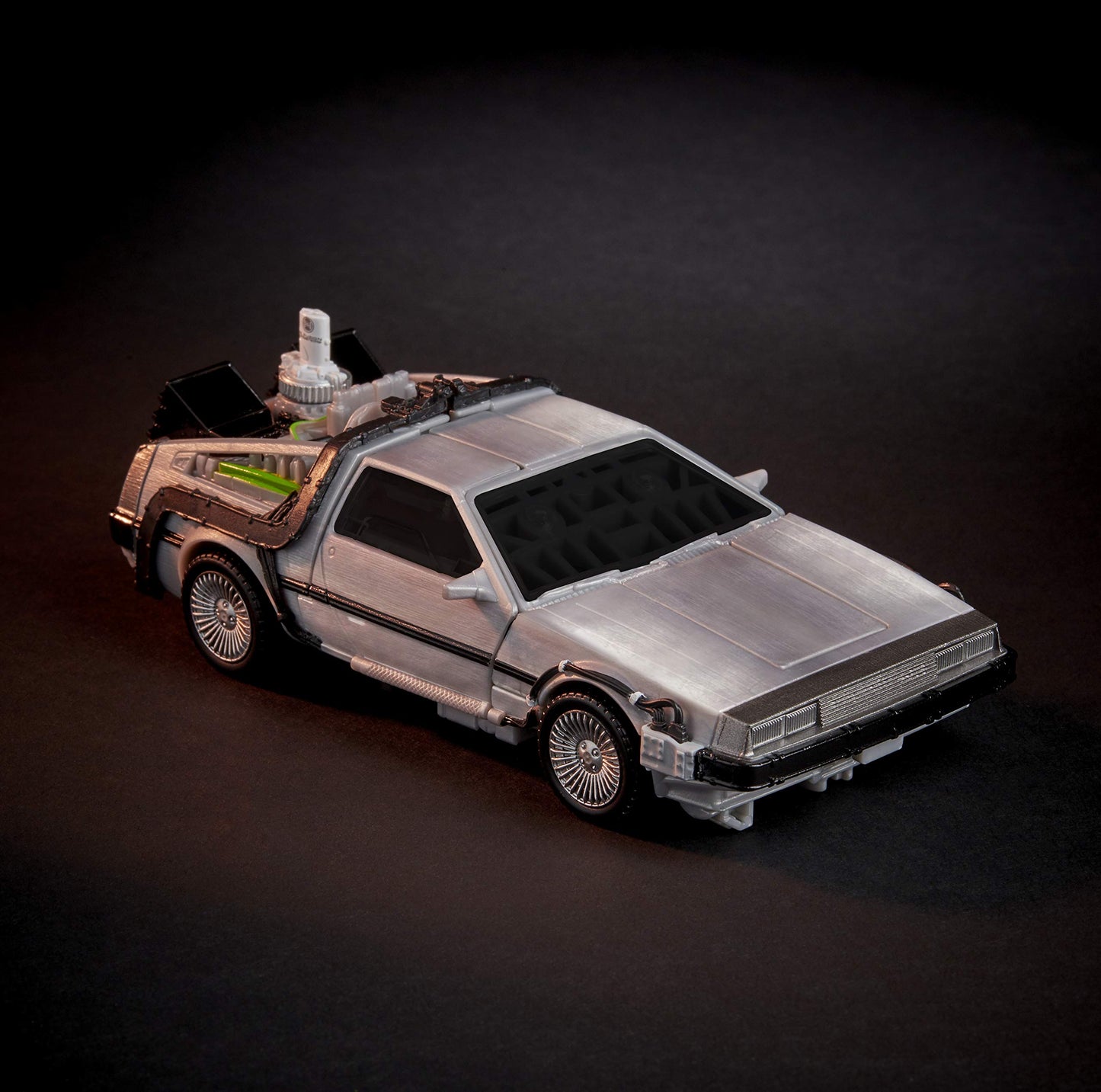 Transformers Toys Generations Collaborative: Back To The Future Mash-Up, Gigawatt - Back To The Future-35 Edition - Ages 8 And Up, 5.5-Inch