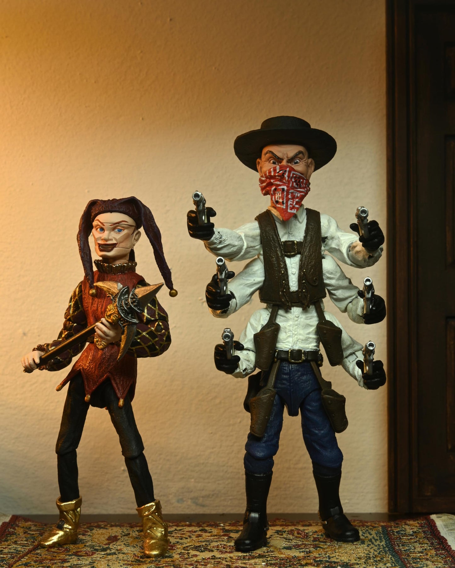 Puppet Master- 7 Scale Action Figure - Ultimate Six-Shooter & Jester 2 pack
