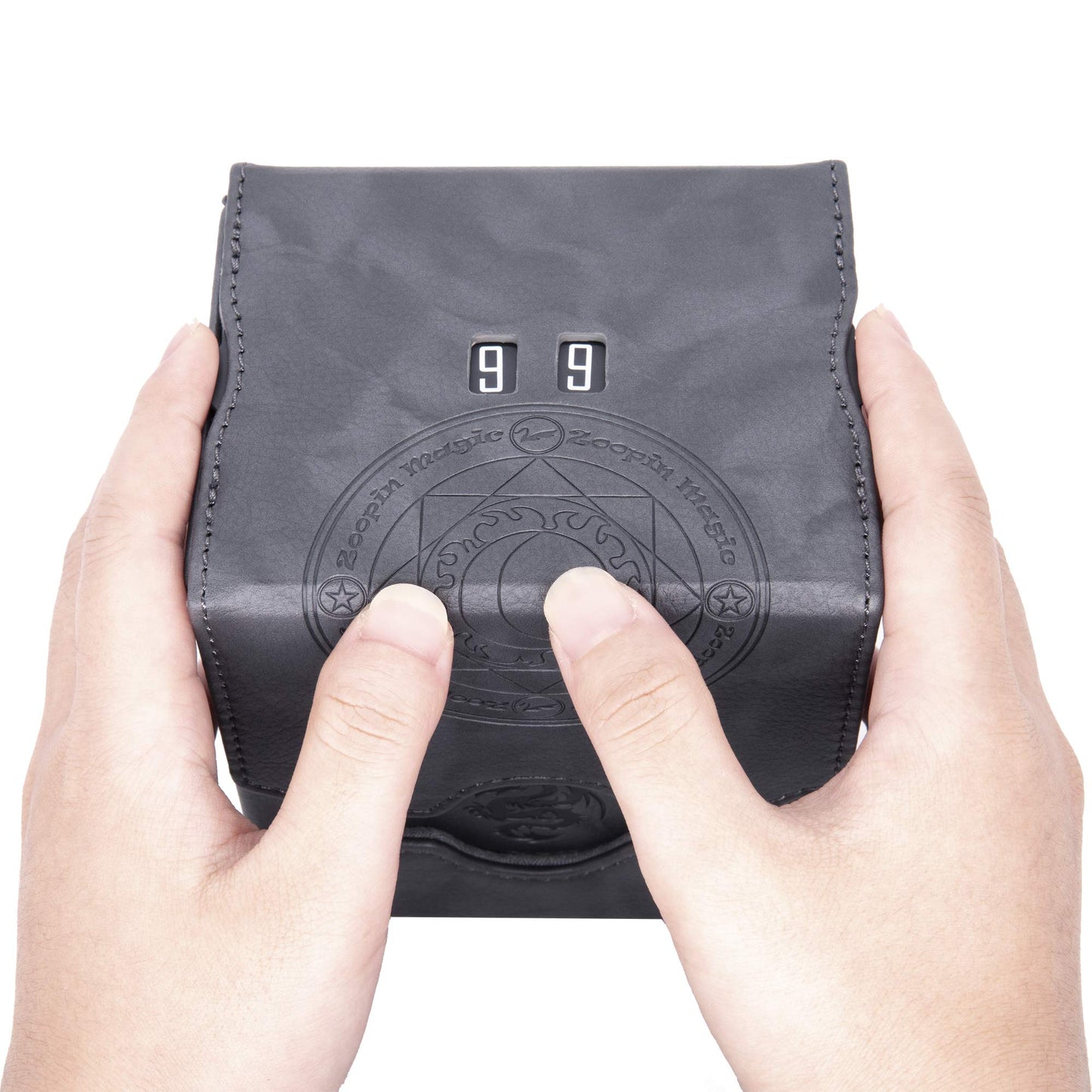 Zoopin Leather Deck Box With Built-In Spinning Life Counter, Black For Mtg,Yugioh,Pokeman,Tes Legacy,Munchkins Ccg Decks And Also Small Tokens Or Dice- Hold 100 Sleeved Cards Or 150 Naked Cards …