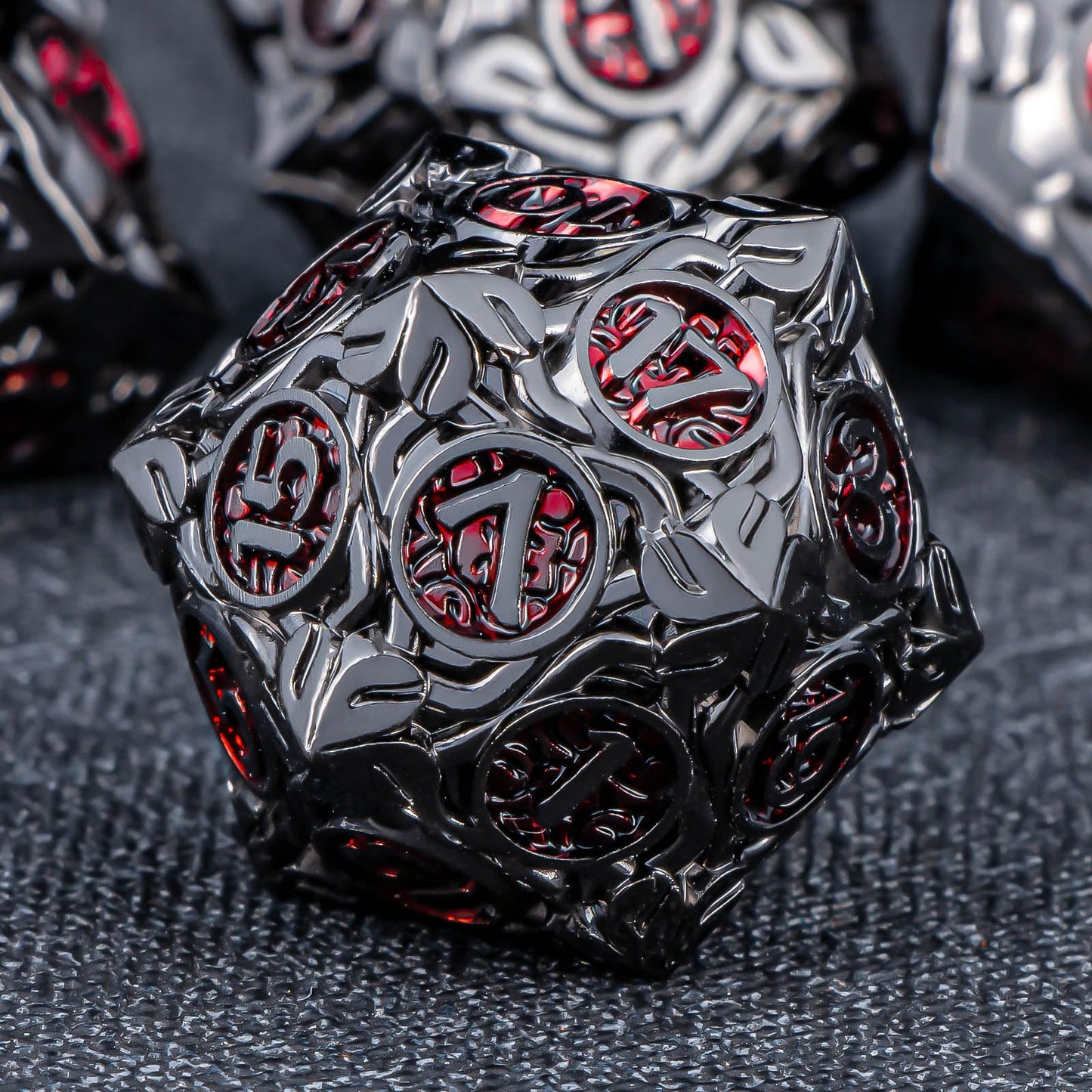 Kerwellsi Nature Vines Leaf Metal Dnd Dice Set With Gift Box, Black Red Polyhedral Dungeons And Dragons D&D Dice, 7Pcs Role Play