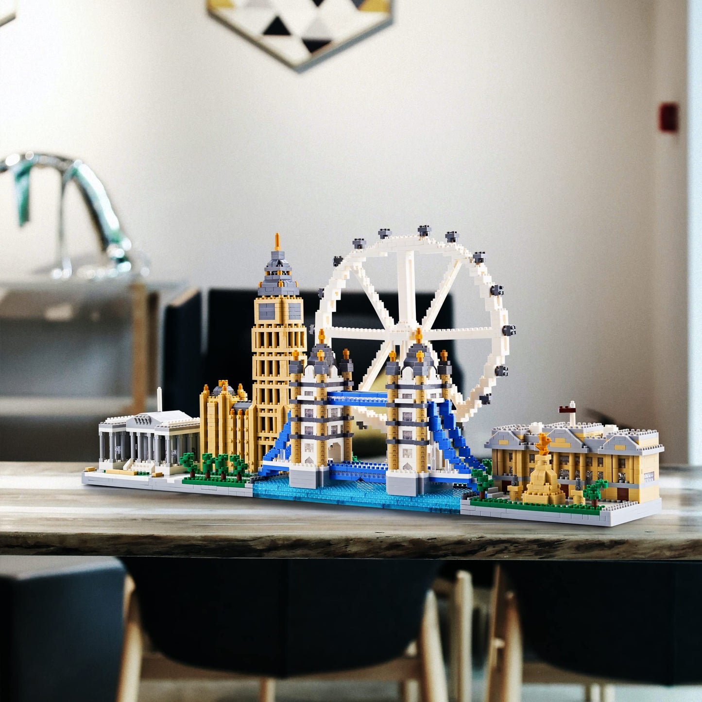 KLMEi Micro Building Blocks Set - London Skyline Collection, 3430 Pieces, ABS Material, Gift for Adults & Kids 14+