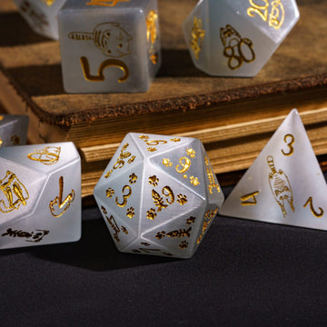 UDIXI Gemstone Dice Set 7PCS Stone DND Dice with Gift Case for Dungeons and Dragons MTG Tabletop Game (Cat's Eye Stone)