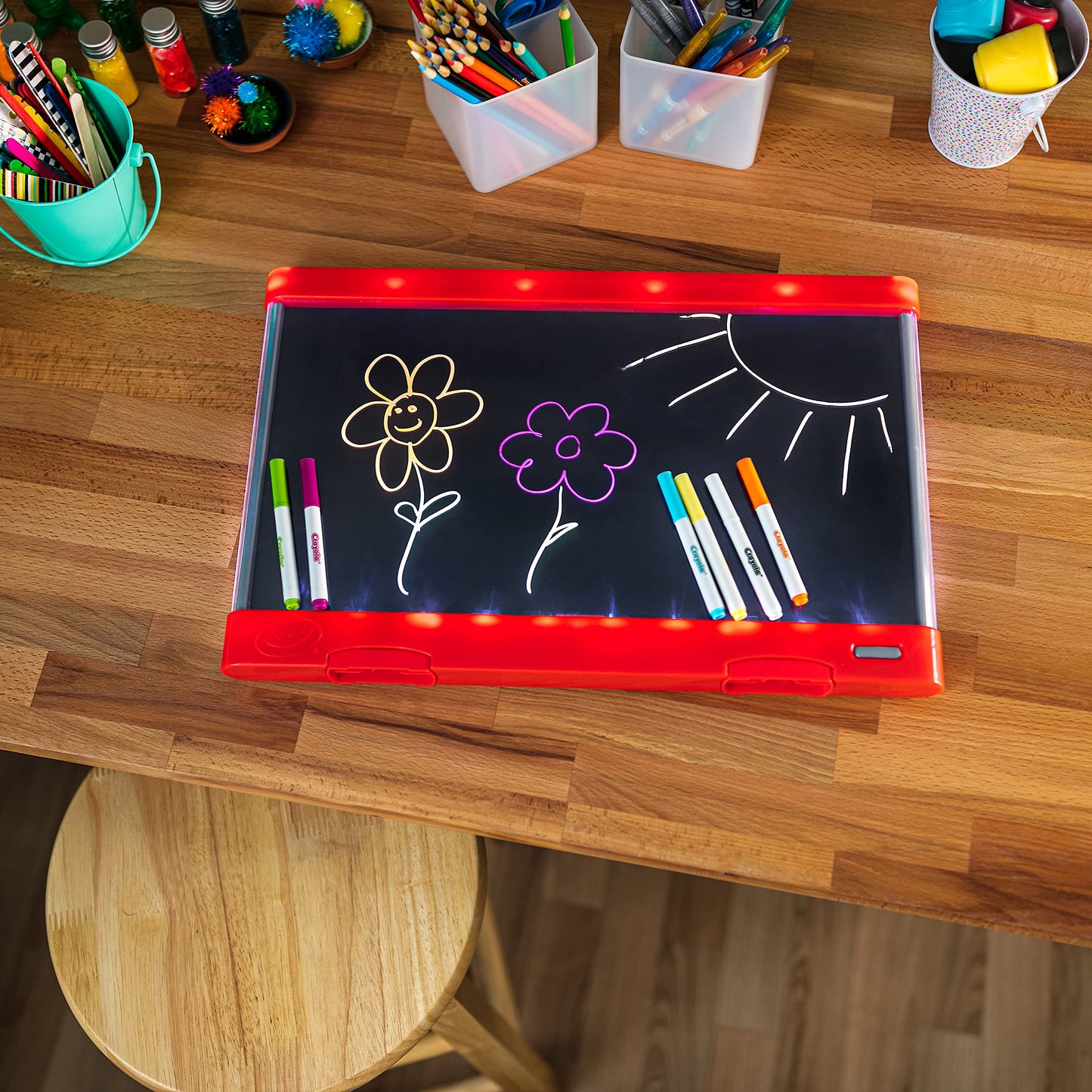 Crayola Ultimate Light Board (Red), Kids Light-Up Tracing Pad, Kids Toys, Gift For Boys & Girls, Drawing Light Box, Ages 6+ [Amazon Exclusive]