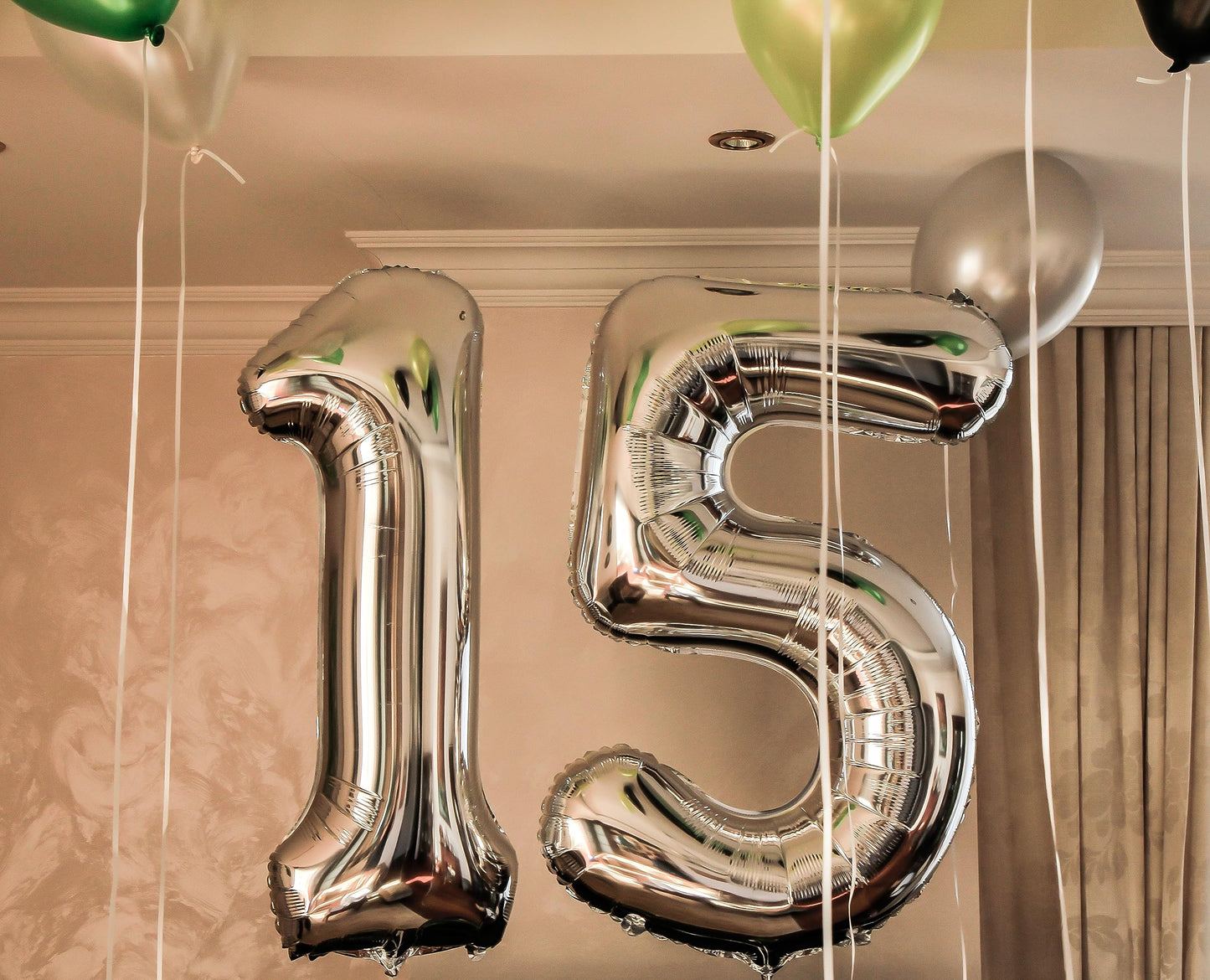 Paticool Silver Number 5 Balloon, 40 Inch Large Number Foil Mylar Balloons For 5Th Girl Boy Birthday Party Celebration Decoratio