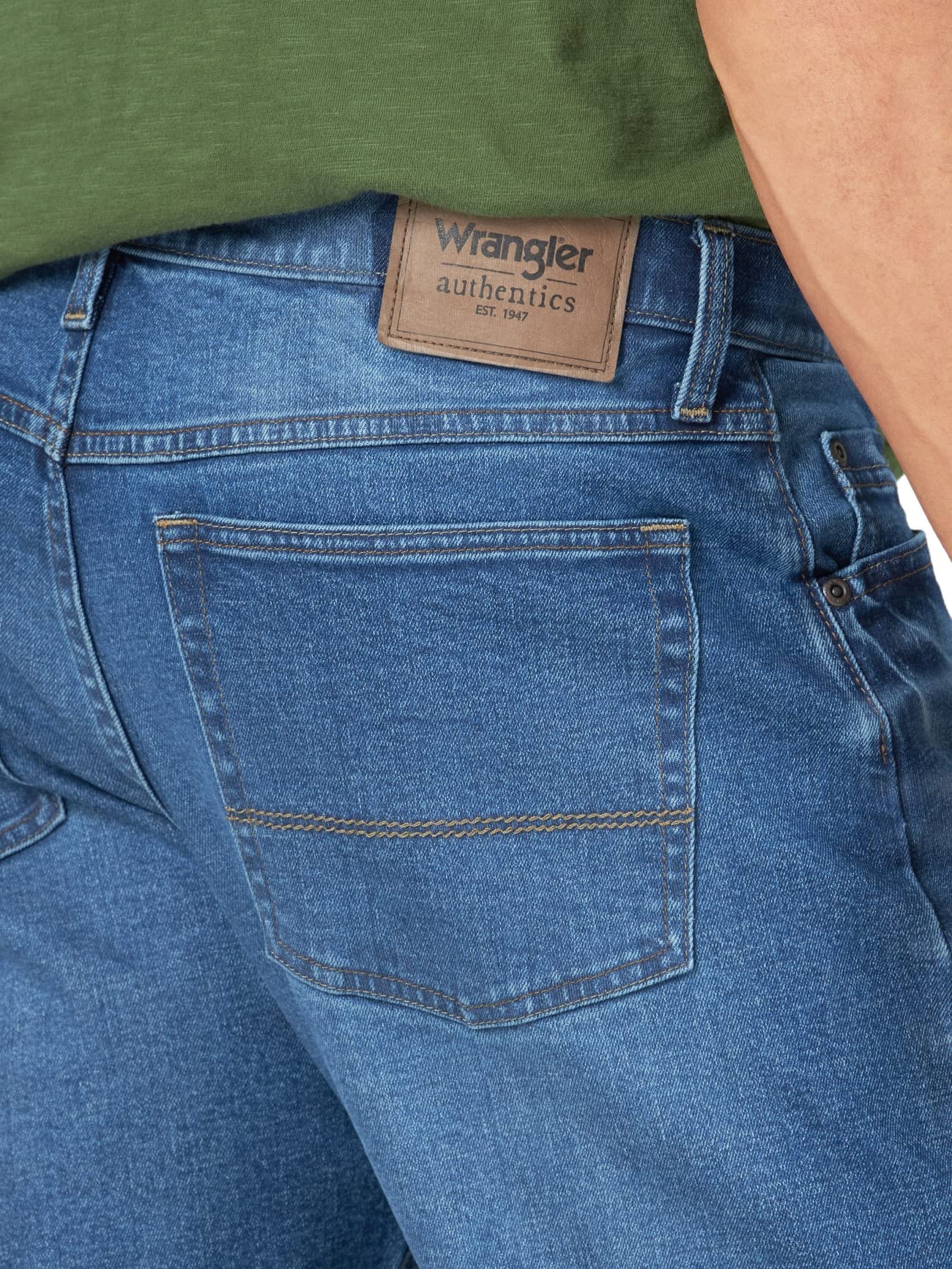 Wrangler Authentics Mens Athletic Fit Stretch Jean, Hayes, 36W X 30L