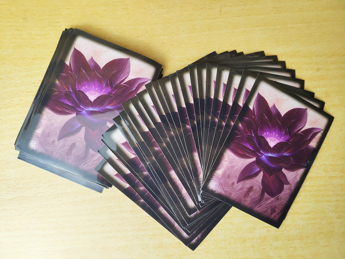 60 Pcs/Set Black Lotus Colorful Backs Tcg Card Sleeves , Board Game Card Sets Protective For Mtg Tcg Ccg Rpg (Black)