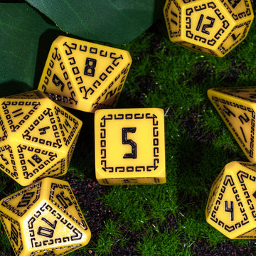 HDdais DND Dice Set, 7PCS Polyhedral Dice Set D&D for MTG Dungeons and Dragons Role Playing Game(Yellow)