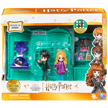 Wizarding World Magical Minis Honeydukes Sweet Shop Playset with 2 Figures & 5 Accessories, Plastic, Model 6064867, Ages 6+