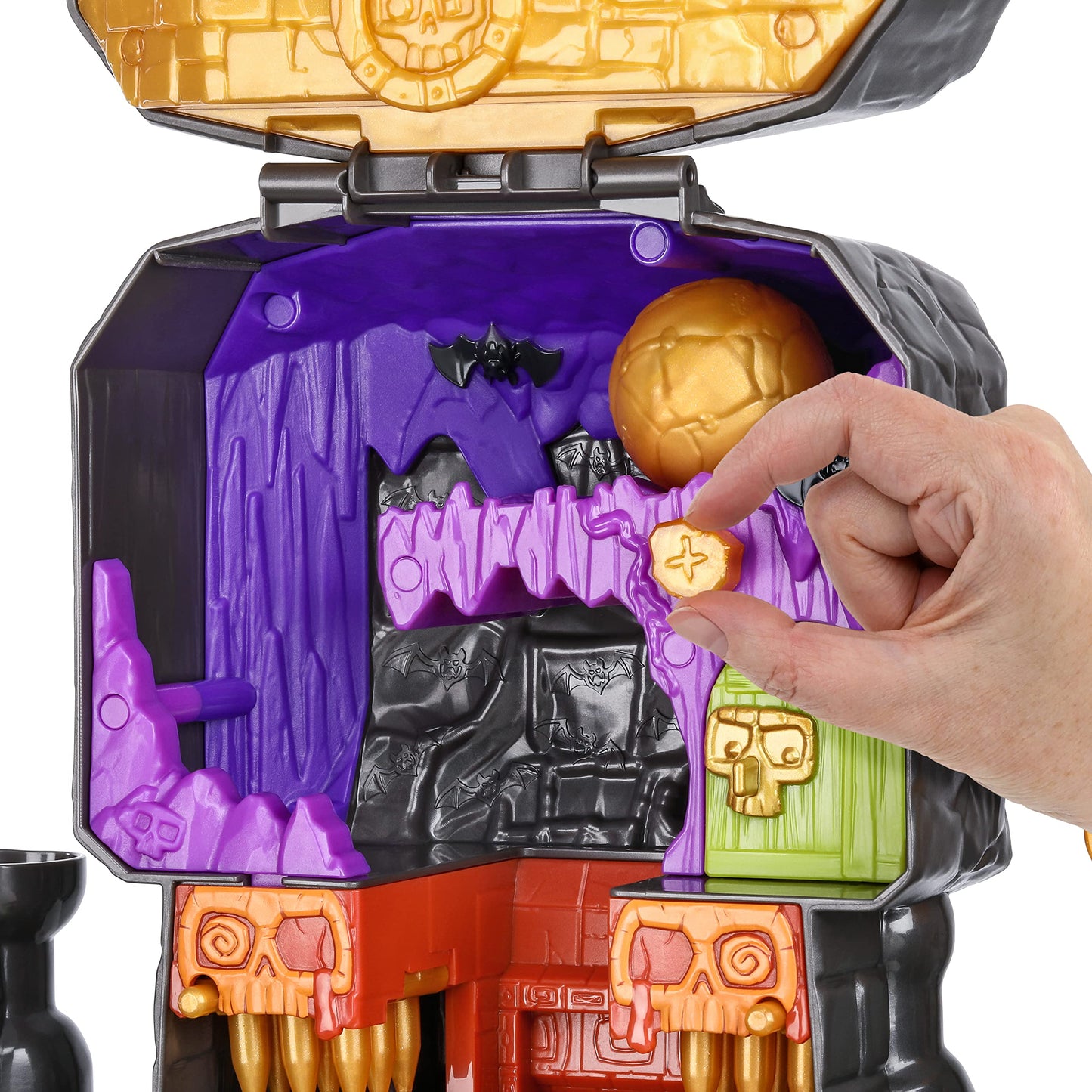 Treasure X Skull Island Mega Playset - 40 Levels of Adventure, 4 Action Figures, Multicolor, Model 41732, Small Size