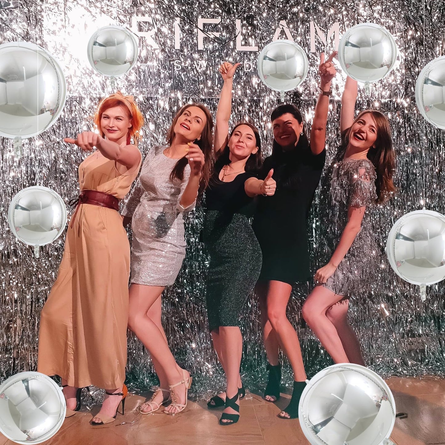 TONIFUL 16Pcs Large Silver 4D Giant Round Foil Balloon 4D Mirror Metallic Mylar Sephere Balloons for Christmas New Year Birthday