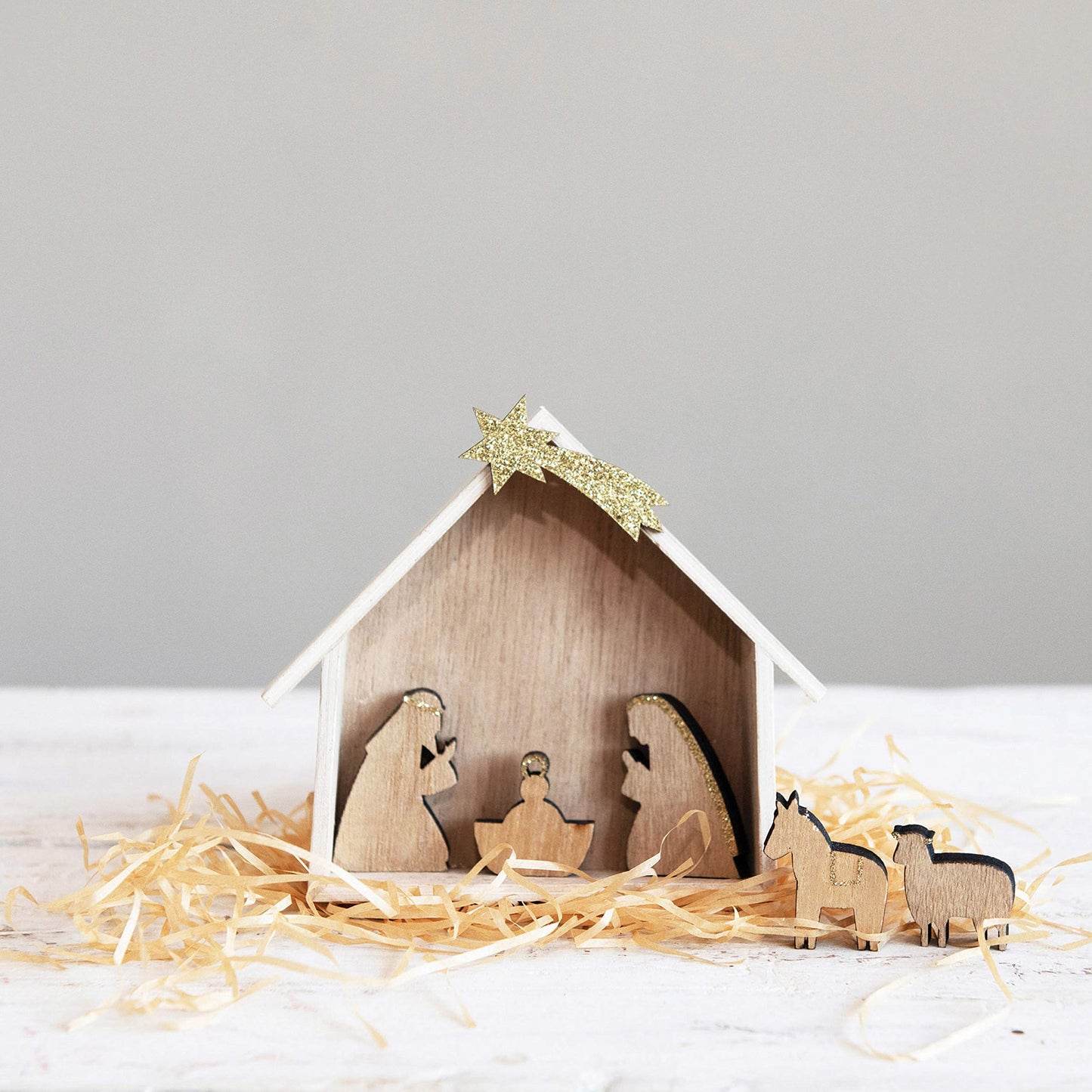 Creative Co-Op 5-3/4'L X 1-1/2'W X 5' H Wood Nativity, Natural & Gold, Set Of 6