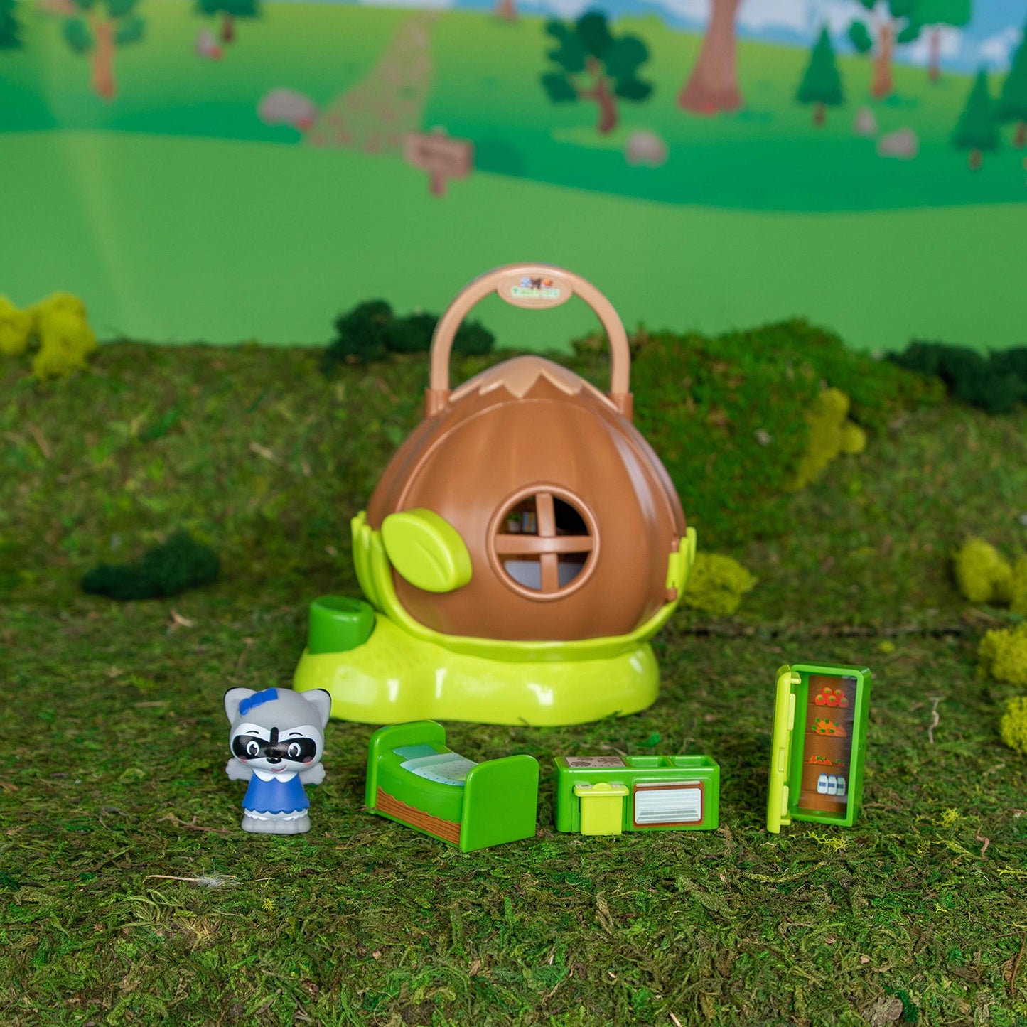 Fat Brain Toys Timber Tots Hazelnut House Dolls & Dollhouses for Ages 2 to 4