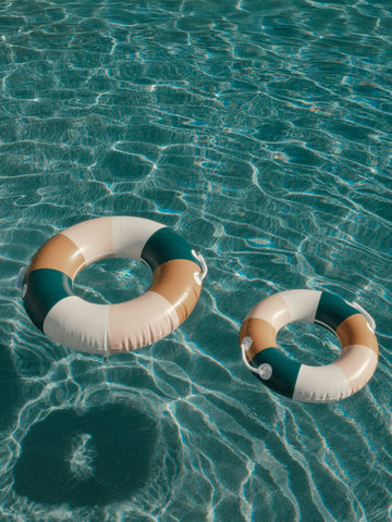 Business & Pleasure Co. Classic Inflatable Pool Float - Vinyl, Small/Medium, 70s Panel Cinque, Model BPP-RIN-70S-CIN-SM
