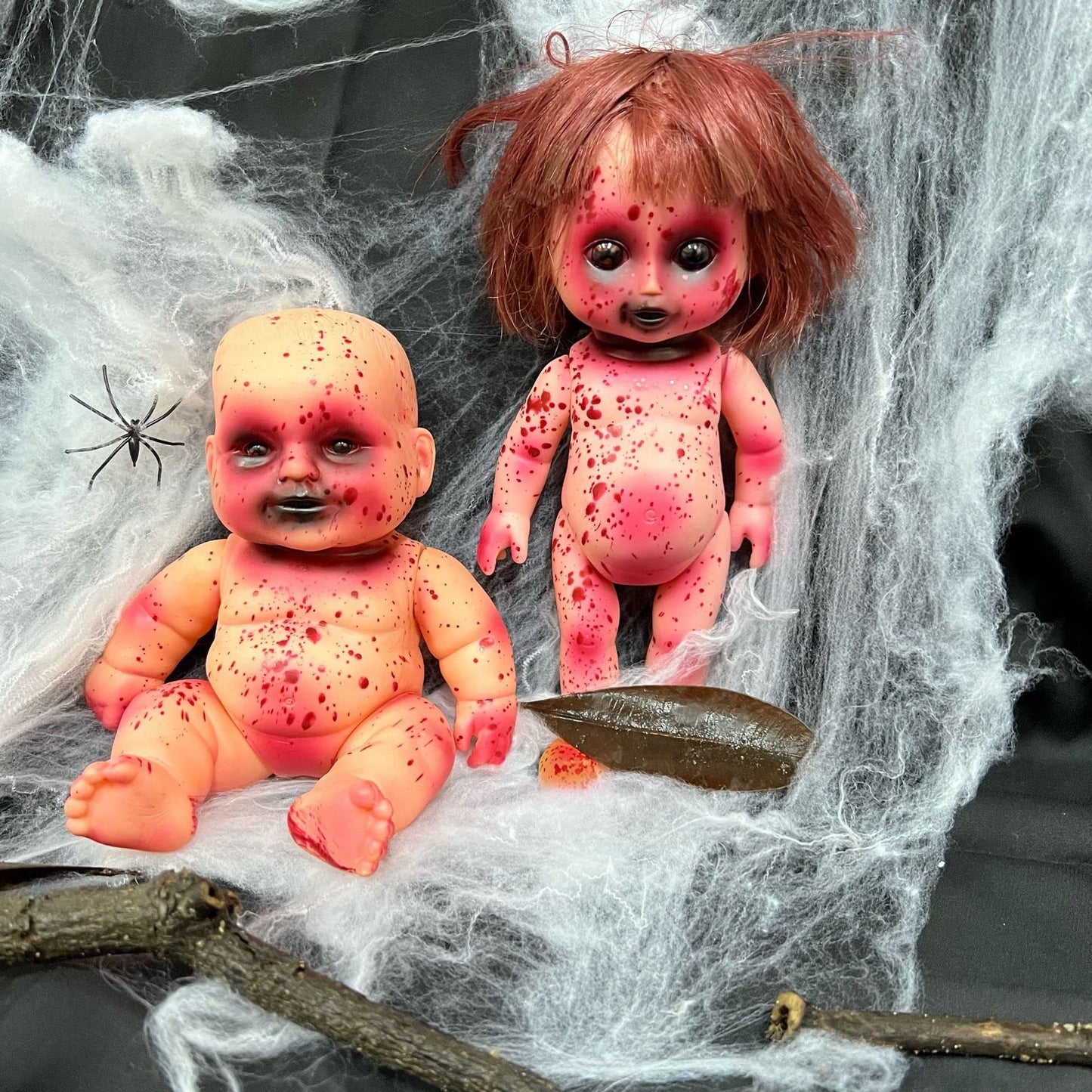 Yyplian 2Pcs Halloween Creepy Dolls,10 Inch Bloody Haunted Doll Scary Hanging Zombie Dolls With Rope,Halloween Scary Horror Deco
