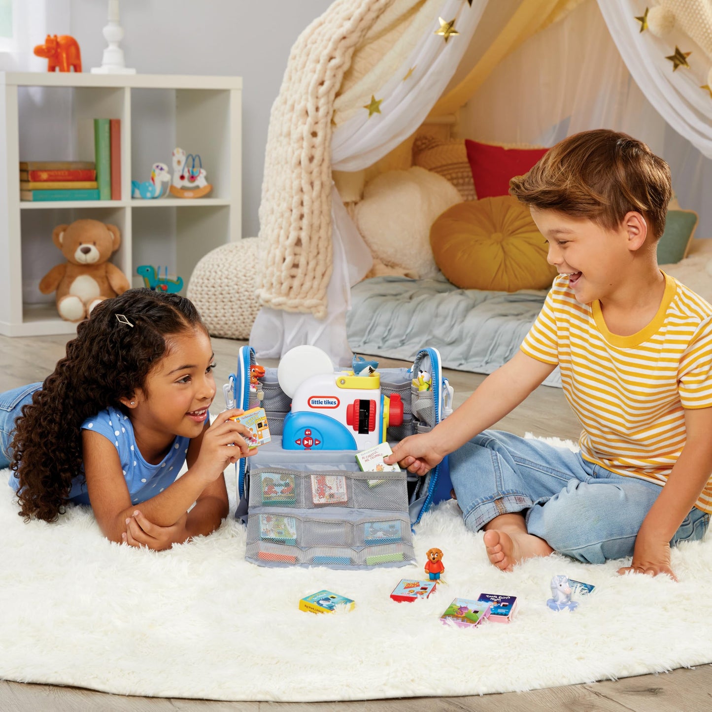 Little Tikes Story Dream Machine Storytime Travel Case  Carrying Case  Gift and Toy for Toddlers and Kids Girls Boys Ages 3+ Years