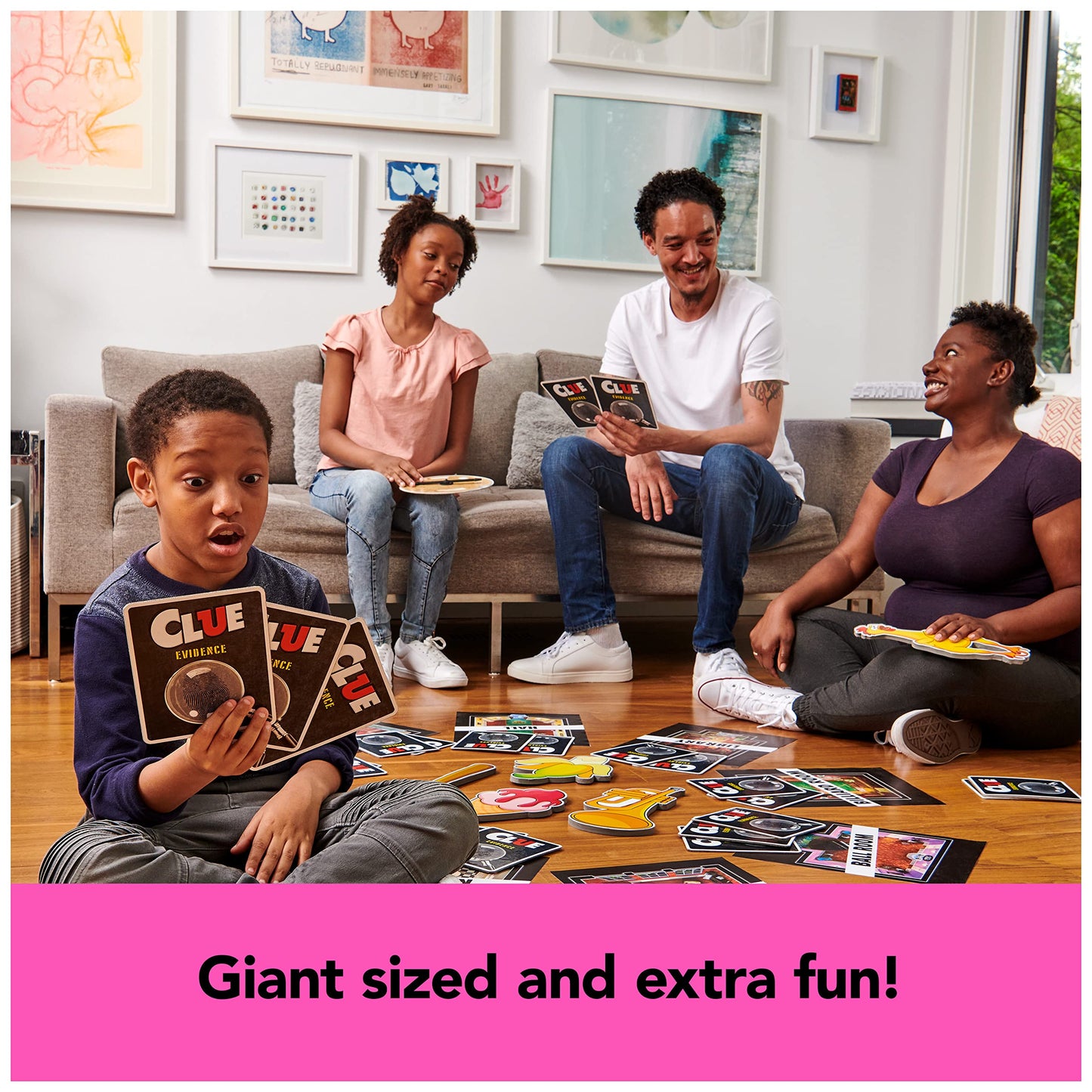 Spin Master Games Clue Giant Edition - Oversized Family Game for 2-4 Players, Ages 6+, Plastic Board, Indoor & Outdoor Fun