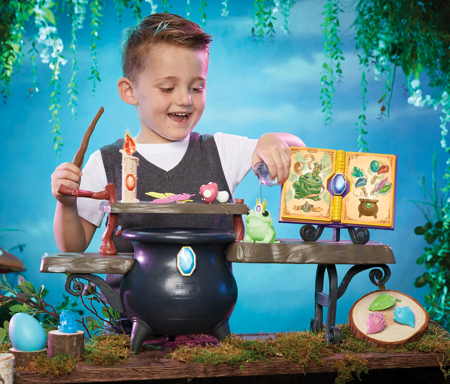 Little Tikes Magic Workshop Tabletop Play Set, Medium, Multicolor, Plastic, Ages 3+