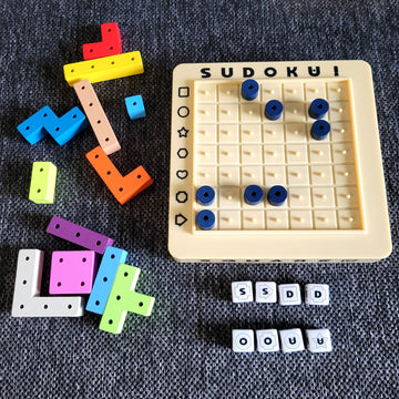 Mukikim Sudoku Square - Sudoku Strategy With A Twist! 248,832 Solutions Stem Genius Game! Roll The Dice & Race Your Opponent. First Player To Complete The Puzzle Wins!