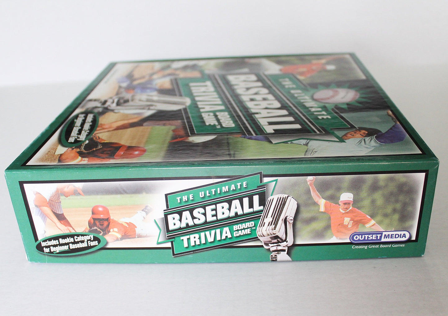 Outset Media The Ultimate Baseball Trivia Board Game