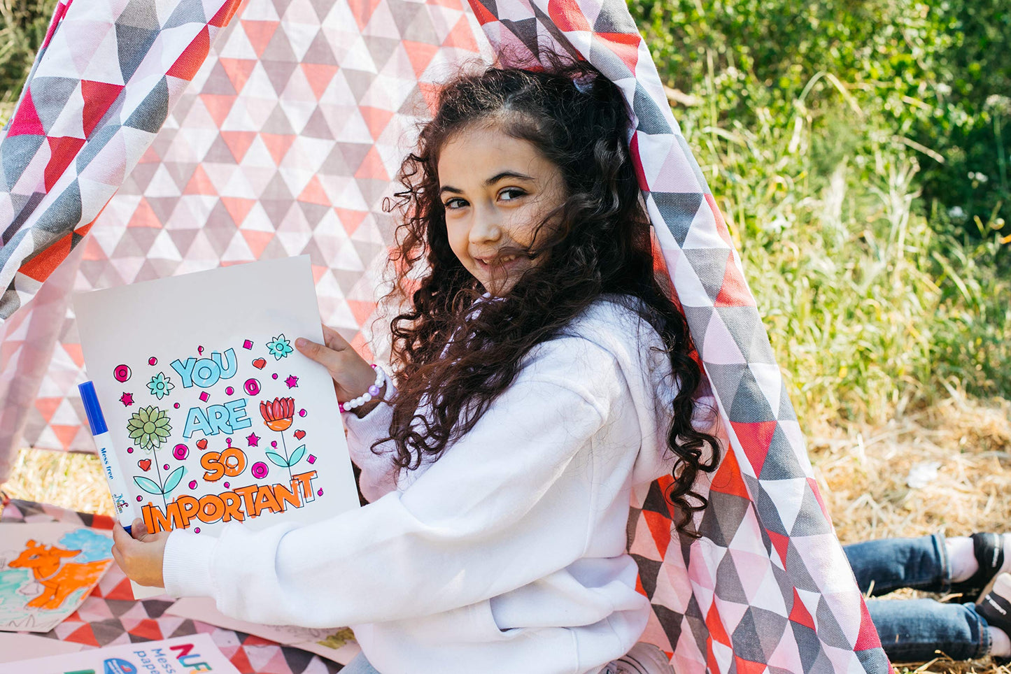 NuFun Activities Mess Free Paper - Kids Create No Mess Wonders with Special Coloring Paper, Gift for Kids, 50 Blank Pages