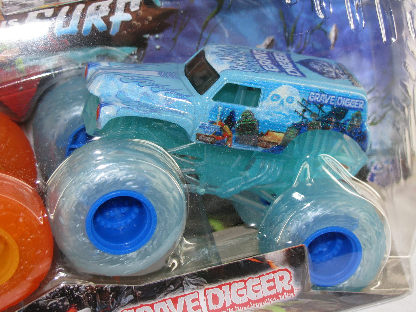 Monster Jam 2022 Earth Vs Surf Series 2-Pack 'W' Whiplash Earth Vs Grave Digger Surf