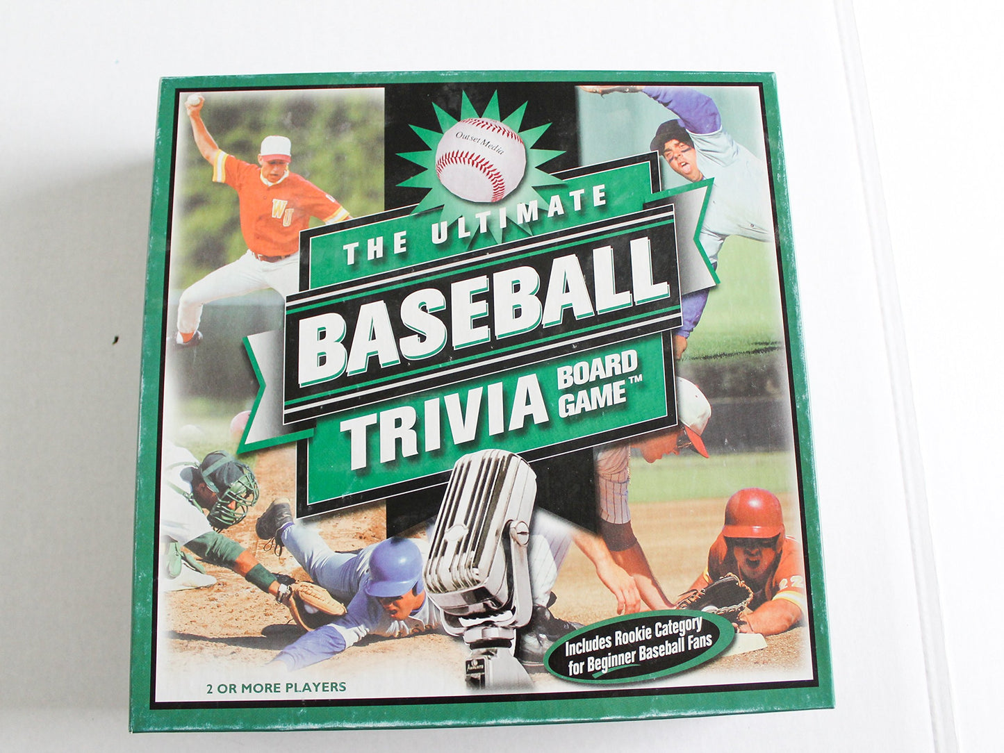Outset Media The Ultimate Baseball Trivia Board Game